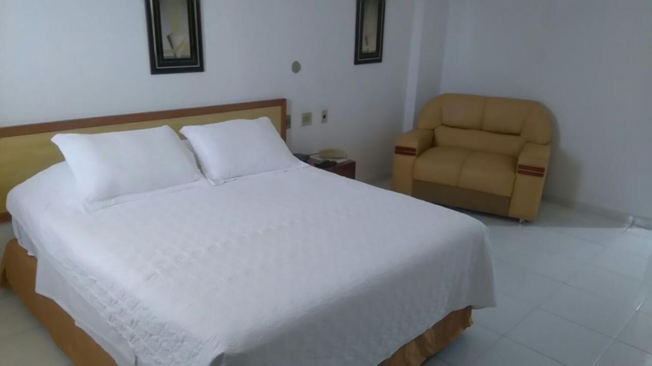 Obeid Plaza Hotel Bauru Exterior foto